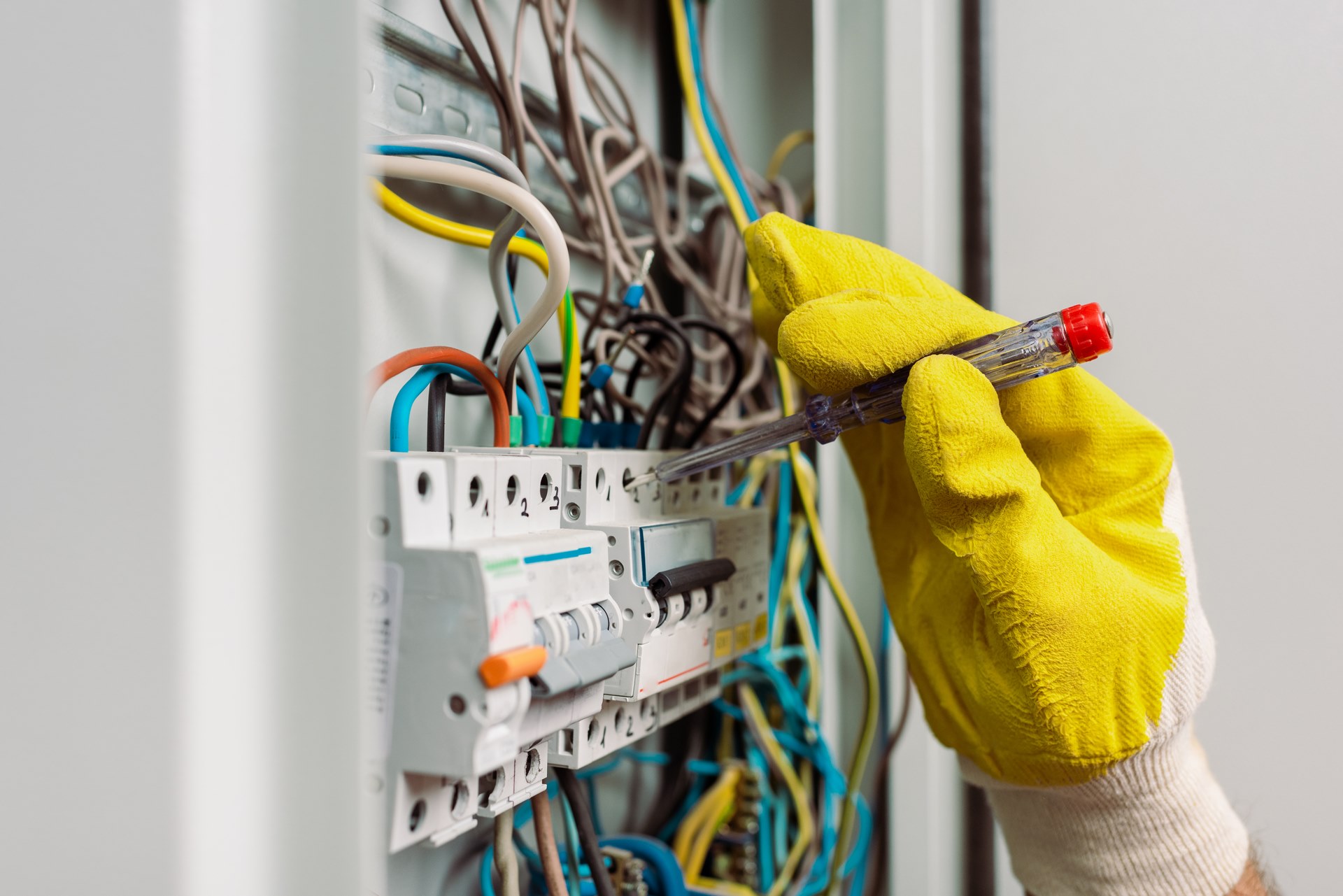 Installation de réseau électrique sur maison neuve près d'Agen